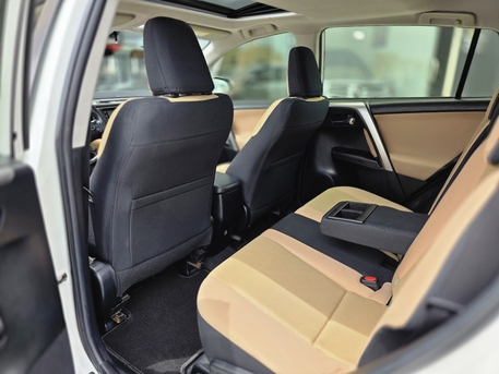 Manama, Vehicles, Cars & Trucks , BHD 6500,  Toyota RAV4,  2016,  Automatic,  59000 KM,   Full Option