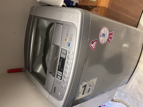 Al Malaz, Appliances, SAR 800,  LG Automatic Washing Machine And Kids Car