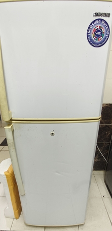 Riyadh, Appliances, SAR 1900,  Fridge, TV With Table And Washing Machine For Sale
