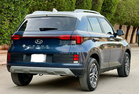 Riyadh, Vehicles, Cars & Trucks , SAR 45500,  Hyundai Venue,  2023,  Automatic,  57346 KM,     1.0L Full Option, Without Accident