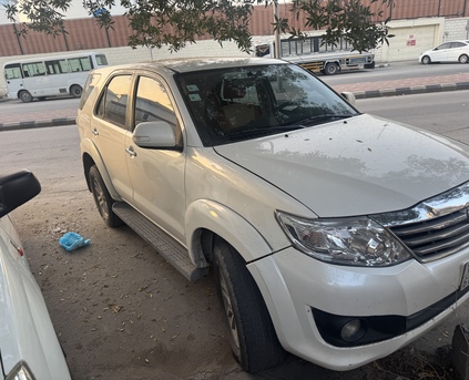 Al Jubail Al Balad, Vehicles, Cars & Trucks , SAR 42000,  Toyota Fortuner,  2015,  Automatic,  500000 KM,  Urgent Sale:  &ndash; Well Maintained