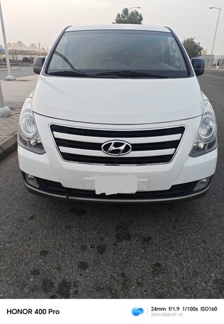 Jeddah, Vehicles, Cars & Trucks , SAR 41000,  Hyundai H1,  2016,  Automatic,  250000 KM,