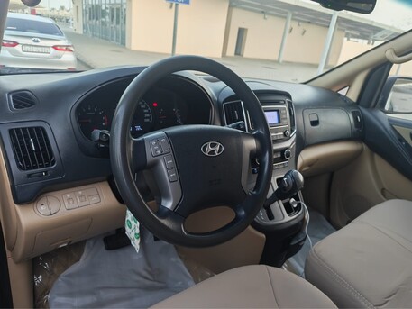 Jeddah, Vehicles, Cars & Trucks , SAR 41000,  Hyundai H1,  2016,  Automatic,  250000 KM,
