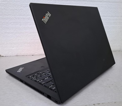 Manama, Computers, BHD 113,  Lenovo Business Core I7 8th Generation Laptop 14" Full HD Display 16GB DDR4 RAM NVMe SSD