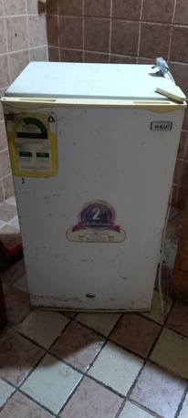 Abqaiq, Appliances, SAR 200,  220v Refrigerator Small Working Conditions