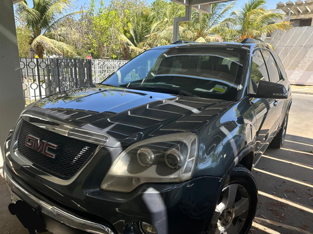 Riyadh, Vehicles, Cars & Trucks , SAR 25000,  Gmc Acadia,  2011,  Automatic,  248000 KM,   FOR SALE
