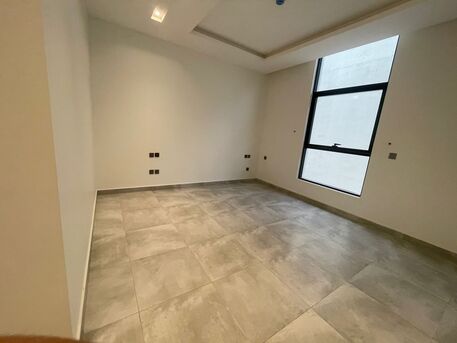 Al Malqa, Apartments, Flats, Houses & Villas, SAR 65000/year,  2 BR,  103 Sq. Meter,  Newly Built Apartment. 2 Bedroom , Hall And Kitchen In Compound For Rent In Al Malqa