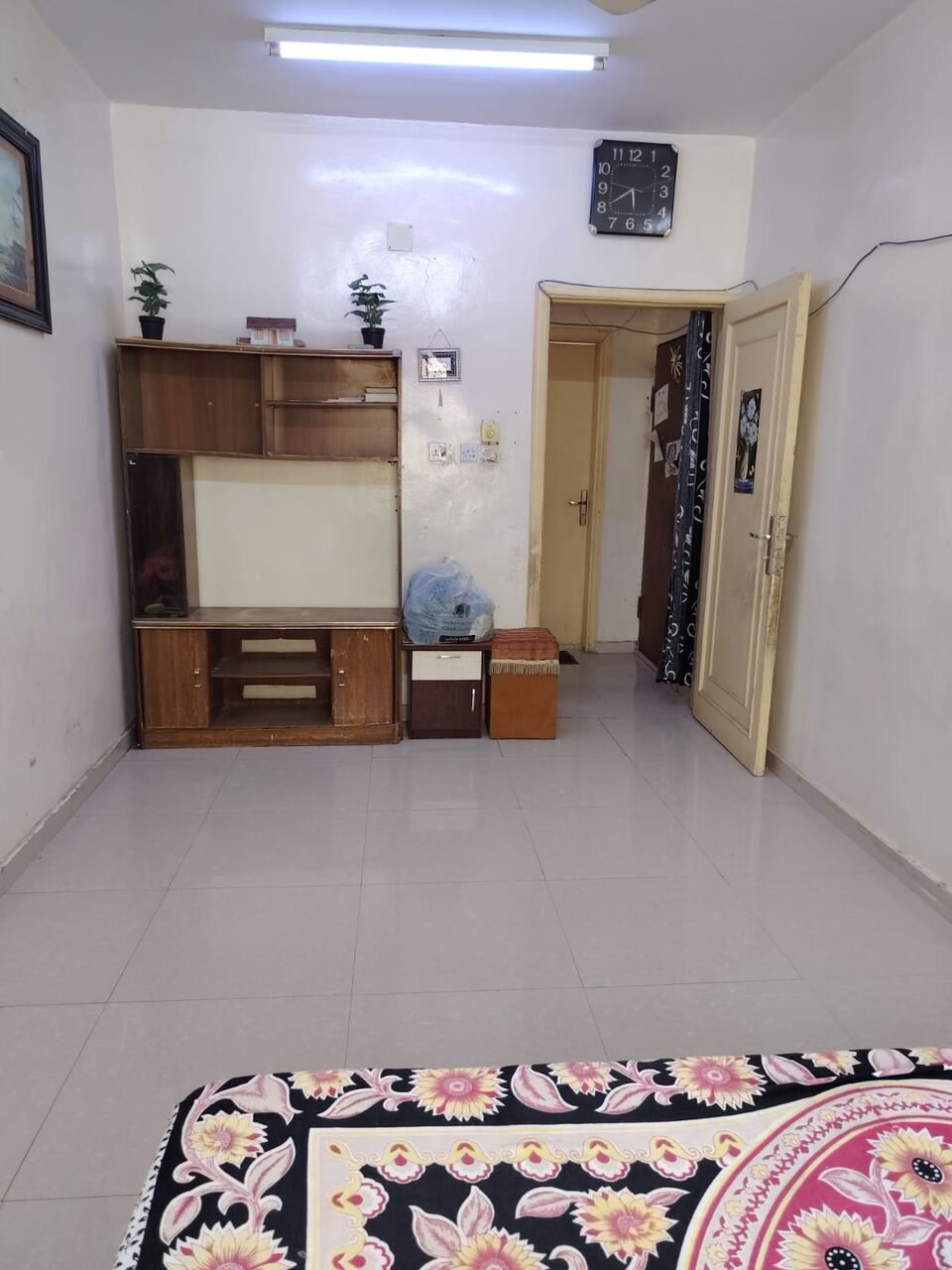 Al Wizarat, Rooms for Rent, SAR 1000/month,  Furnished,  SAR 1000/month, Furnished, Single Room For A Bachelor (1 Person) In A Family Flat (HARA)