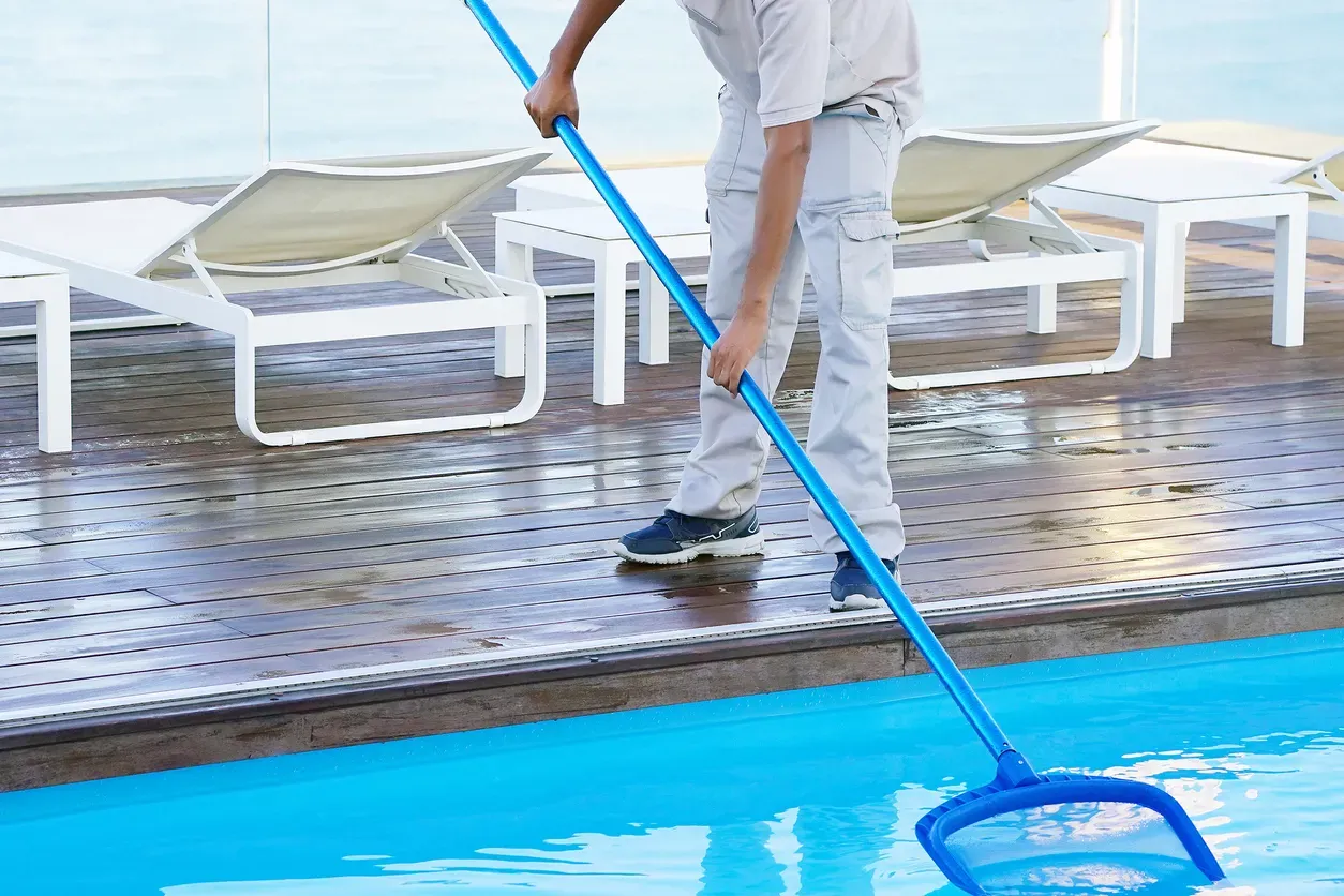 New York, Cleaning, Crystal Falls Pool Service