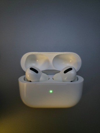 Manama, Mobile Phones, BHD 35,  Apple Airpods Pro