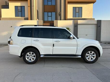 Riyadh, Vehicles, Cars & Trucks , SAR 68000,  Mitsubishi Pajero GLS,  2020,  Automatic,  90000 KM,    Mid Option With 4x4 For Urgent Sale 1st Owner Accident Free Car