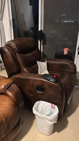 Hidd, Furniture, BHD 10,  Good Recliner 10bd