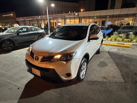 Al Saadah, Vehicles, Cars & Trucks , SAR 56000,  Toyota RAV4 2015,  2015,  Automatic,  173 KM,  SUPER CLEAN CAR