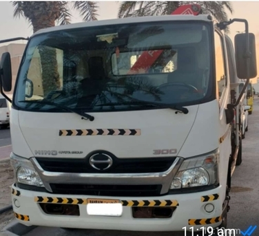 Manama, Vehicles, Cars & Trucks , Morris Six,  2016,  Manual,  113000 KM,   Hino Six Wheel With Crane
