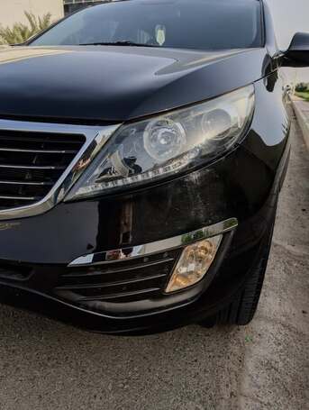 Jeddah, Vehicles, Cars & Trucks , SAR 31500,  Kia Sportage,  2014,  Automatic,  215000 KM,    &ndash; Black Beauty In Excellent Condition