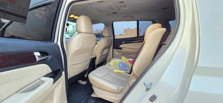 Riyadh, Vehicles, Cars & Trucks , SAR 67000,  Isuzu MU-X 3.0 TD,  2022,  Automatic,  157000 KM,    With Auto Transmission N Mid Option (Diesel) Good Price