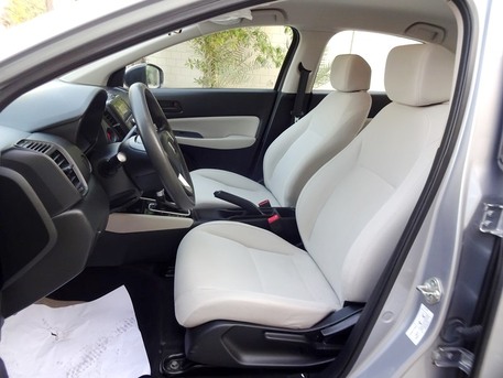 Bilad Al Qadeem, Vehicles, Cars & Trucks , BHD 4500,  Honda City,  2023,  Automatic,  67000 KM,   1.5 L  Silver Agent Maintained Under Warranty Push Start Urgnet Sale