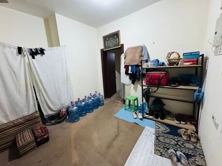 Al Mounsiyah, Housing Exchanges, SAR 3500/month,  1 BR,  1 Room For 3 Months Till August 15 - Can Continue In Future. 3 Months - SAR 3500/-