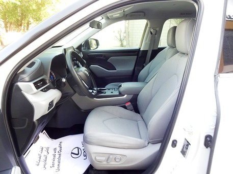 Umm Al Hassam, Vehicles, Cars & Trucks , BHD 11300,  Toyota Highlander Hybrid,  2021,  Automatic,  37000 KM,  0-0 History # Hybrid # 7 Seater