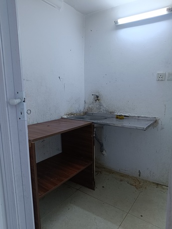 Jeddah, Bedspace For Rent, SAR 1200/month,  I Am Offering A Bedspace I Am From India Need A Roommate From Any Country But Neet And Cle