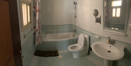 Zinj, Apartments, Flats, Houses & Villas, BHD 450/month,  3 BR,  160 Sq. Meter,  Zinj Area 3 Bedroom Semi Furnished Apartment Available For Rent