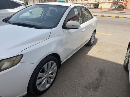 Riyadh, Vehicles, Cars & Trucks , SAR 19000,  Kia Cerato,  2011,  Automatic,  202662 KM,  Very Good Condition