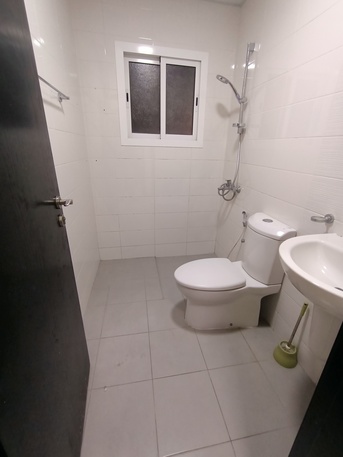 Gudaibiya, Apartments, Flats, Houses & Villas, BHD 220/month,  2 BR,  Semi Furnished Spacious 2 Bedroom Flat For Rent In Gudaibiya With Electricity *35529070