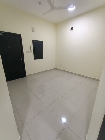 Gudaibiya, Apartments, Flats, Houses & Villas, BHD 220/month,  2 BR,  Semi Furnished Spacious 2 Bedroom Flat For Rent In Gudaibiya With Electricity *35529070