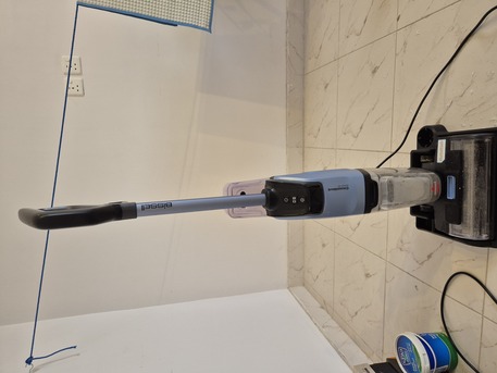 Riyadh, Appliances, SAR 550,  BISSELL Multi-Surface 3 In 1 Vacuum Cleaner For Dry & Wet Surface