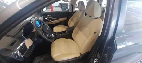 Jeddah, Vehicles, Cars & Trucks , SAR 67000,  Chevrolet Captiva,  2025,  Automatic,  2870 KM,   Premier