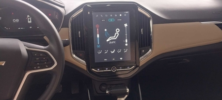 Jeddah, Vehicles, Cars & Trucks , SAR 67000,  Chevrolet Captiva,  2025,  Automatic,  2870 KM,   Premier