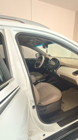 Rabigh, Vehicles, Cars & Trucks , SAR 35000,  Hyundai Tucson,  2015,  Automatic,  320000 KM,