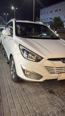 Rabigh, Vehicles, Cars & Trucks , SAR 35000,  Hyundai Tucson,  2015,  Automatic,  320000 KM,