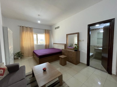 Dubai, Rooms for Rent, AED 3500/month,  00 Sq. Meter,  Spacious Master Room With Attached Bathroom