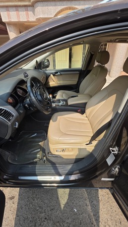 Al Safa, Vehicles, Cars & Trucks , SAR 33000,  Audi Q7 S-Line Quattro &ndash; For Sale (Urgent),  2014,  Automatic,  225084 KM,  Audi Q7 S-Line  | Full Option | 7-Seater | Buy & Drive