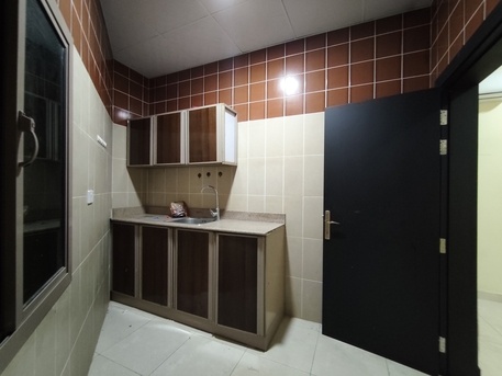 East Riffa, Apartments, Flats, Houses & Villas, BHD 120/year,  1 BR,  East Riffa:- Studio Flat On Rent With Split Ac & Unlimited Ewa..