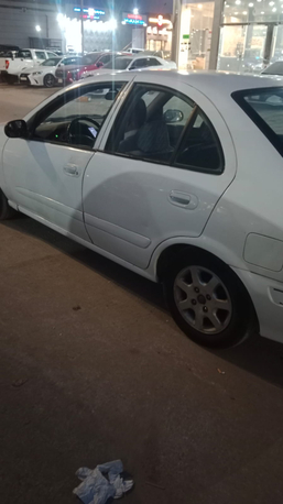 Dammam, Vehicles, Cars & Trucks , SAR 7000,  Nissan Sunny,  2001,  Automatic,  1 KM,   () -  Gear For Sale