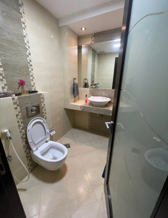 Juffair, Rooms for Rent, BHD 170/month,  Furnished,  Room For Rent In Juffair (Female / Couple Preferred)