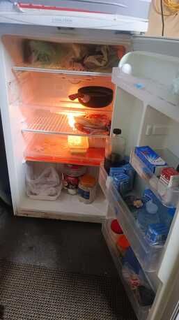 Riyadh, Air Conditioners, SAR 400,  Refrigerator Samsung