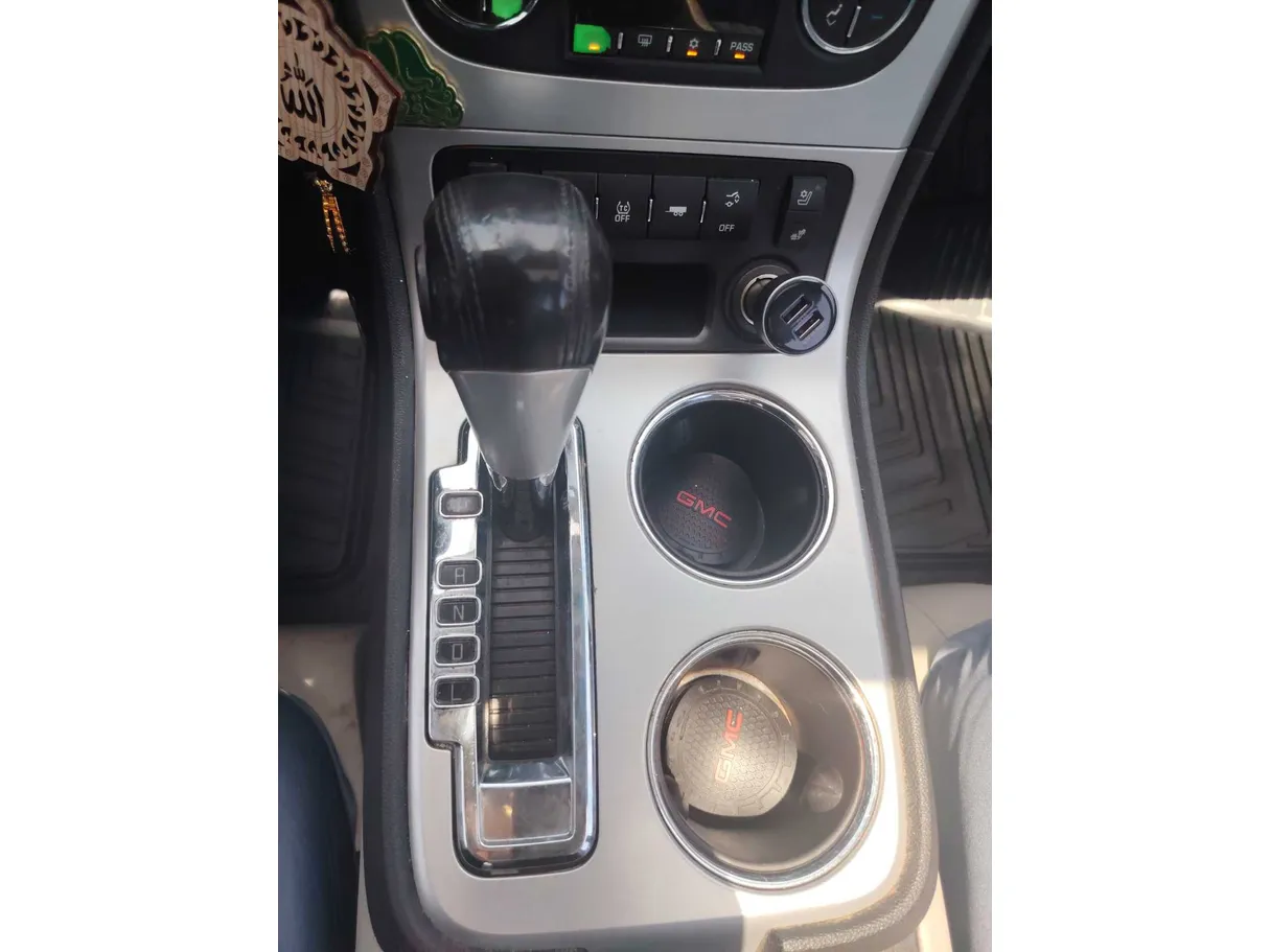Al Maathar, Vehicles, Cars & Trucks , SAR 17500,  GMC Acadia SLT V6 3.6L AWD Full Options,  2012,  Automatic,  164707 KM,  Owned By Lebanese Family Sun Roof DVD Player Super Cool AC Back/Front