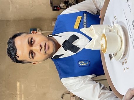 Al Yarmouk, Job Seekers, Barista