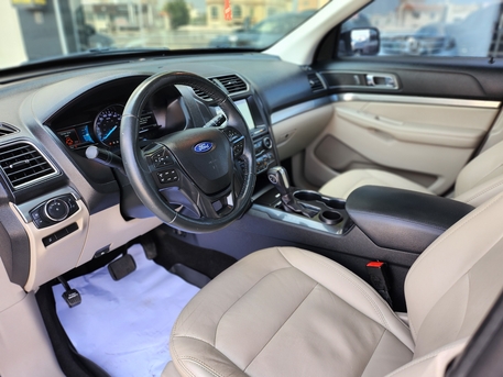 Manama, Vehicles, Cars & Trucks , BHD 7000,  Ford Explorer,  2018,  Automatic,  109000 KM,   XLT Plus