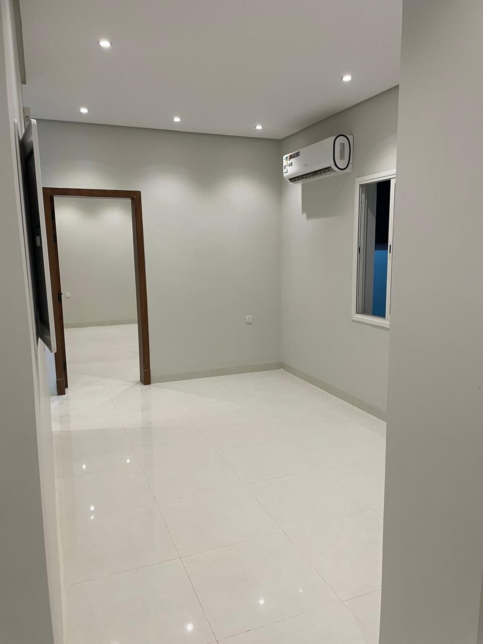 Khobar, Housing Exchanges, SAR 27000/year,  2 BR,  Flat For Rent 2 Bedroom 2Bathroom Kitchen 1 Hall