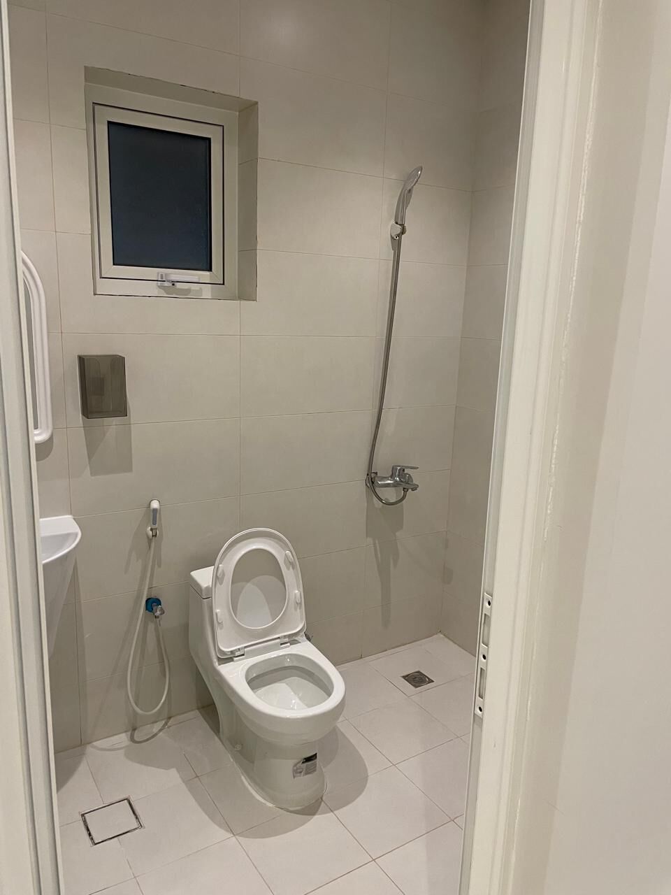 Khobar, Housing Exchanges, SAR 27000/year,  2 BR,  Flat For Rent 2 Bedroom 2Bathroom Kitchen 1 Hall