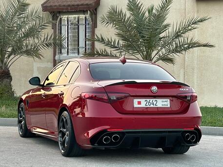 East Riffa, Vehicles, Cars & Trucks , BHD 13200,  Alfa Romeo Giulia,  2018,  Automatic,  85000 KM,   2.9L TWIN MODEL  FOR SALE