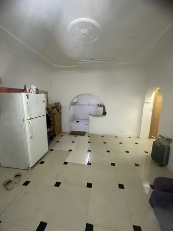 Thuqbah, Rooms for Rent, SAR 700/month,  Furnished,  Spacious Room With AC For Single Executive In Family Building &ndash; 700 SAR
