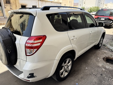 Madinah, Vehicles, Cars & Trucks , SAR 25000,  Toyota RAV4,  2009,  Automatic,  600000 KM,  Rav4 For Sale Full Option