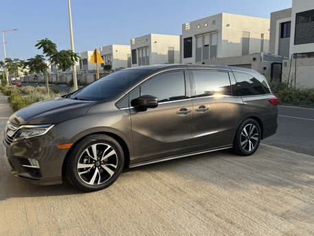Jeddah, Vehicles, Cars & Trucks , SAR 90000,  Honda Odyssey Elite,  2019,  Automatic,  210000 KM,