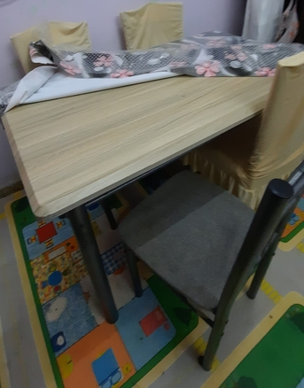Khobar, Household Items, SAR 150,  Dining Table With Chairs
