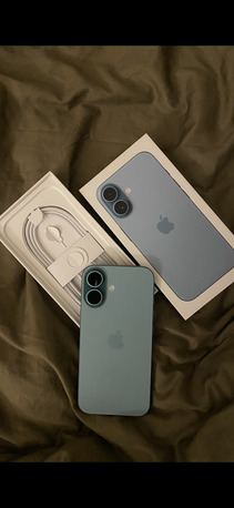Riyadh, Mobile Phones, SAR 2500,  Iphone 16 128gb Teal